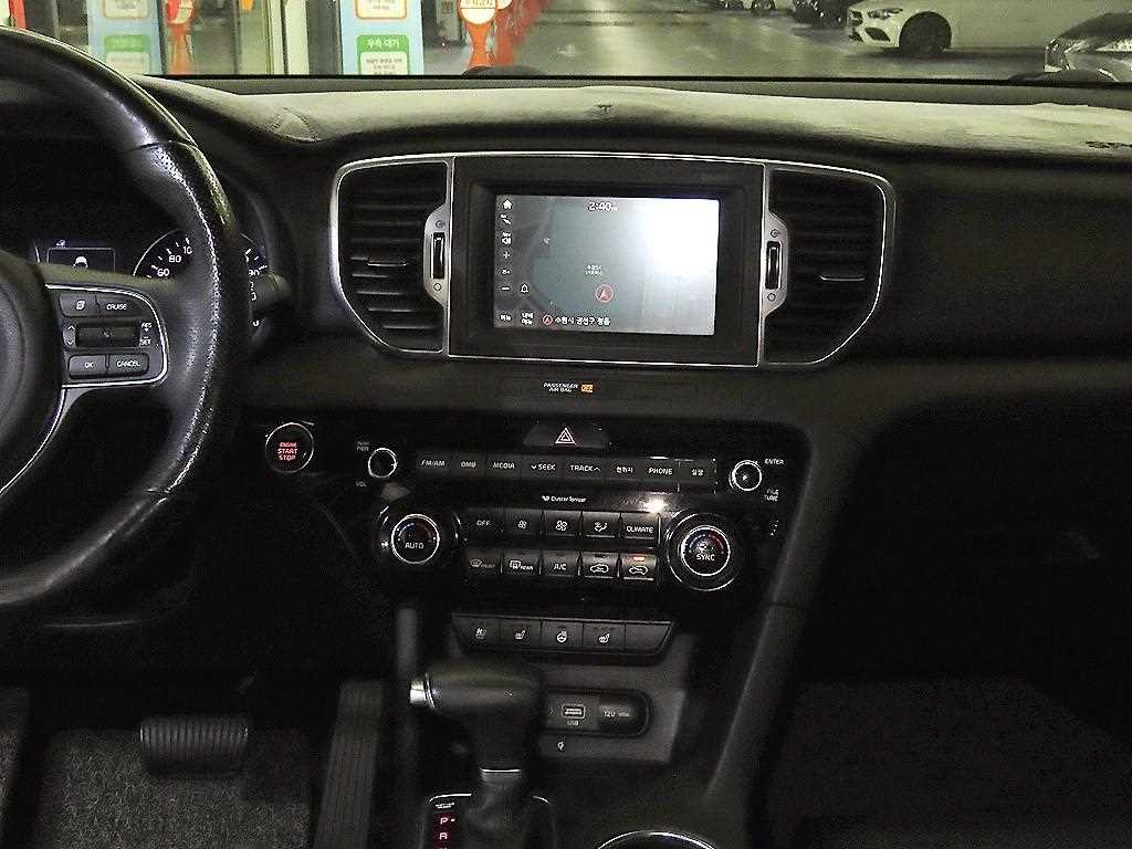 KIA Sportage - Vista 11