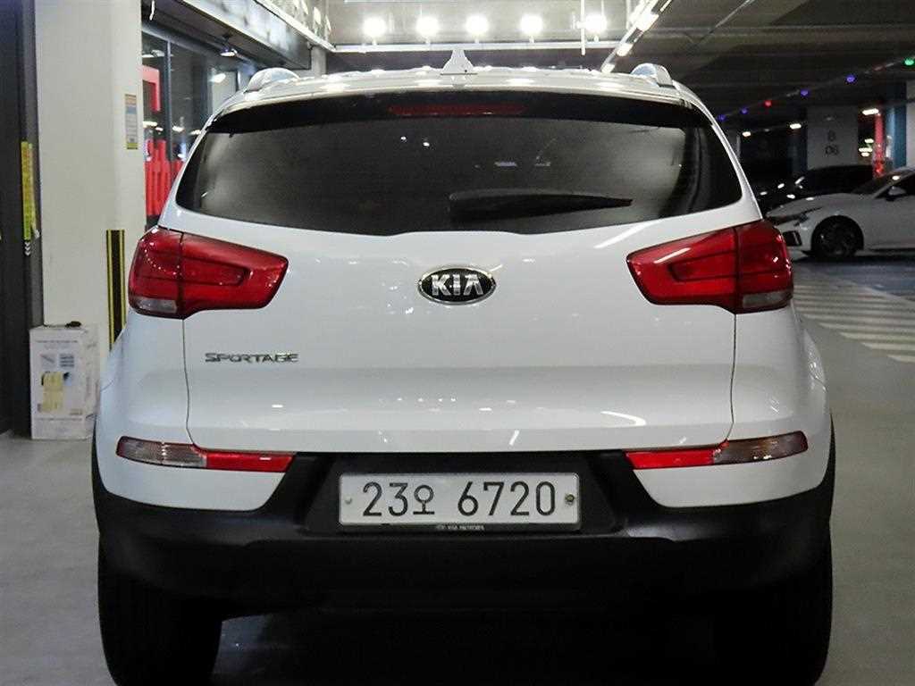 KIA Sportage - Vista 5
