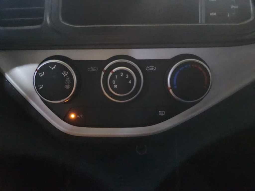 KIA Morning - Vista 12