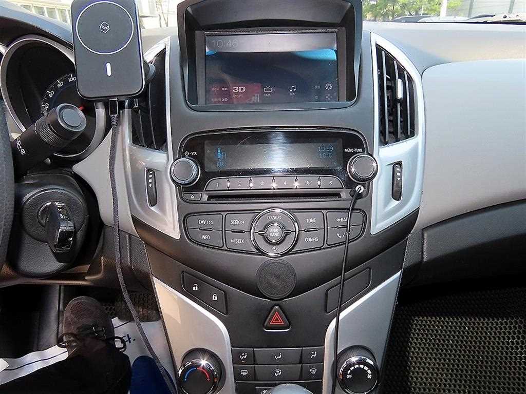 Chevrolet Cruise - Vista 12