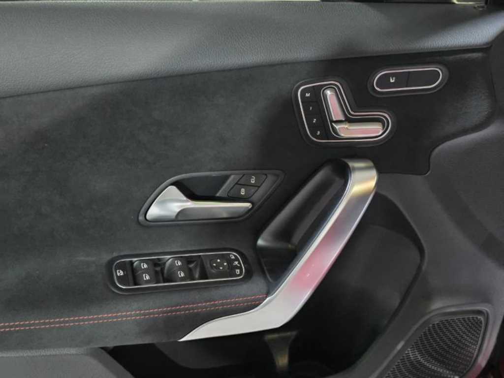 Mercedes Benz A Class 2021 Rojo - Importación desde Corea - HF Imports Iquique - Foto 13