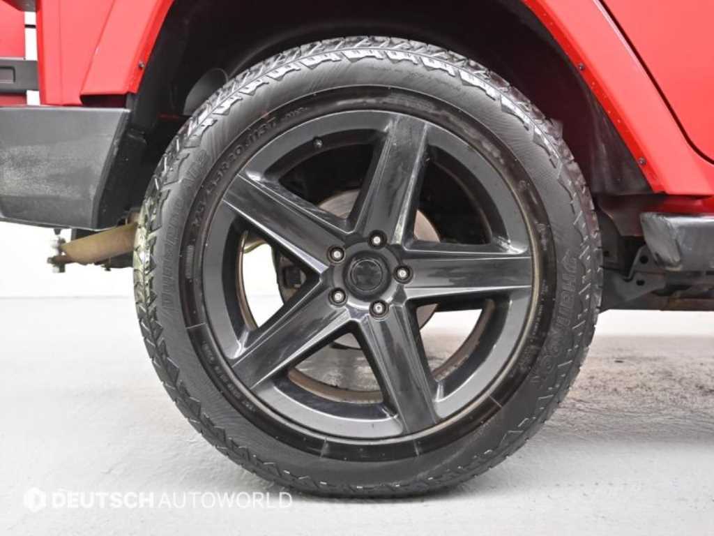 Jeep Wrangler - Vista 5