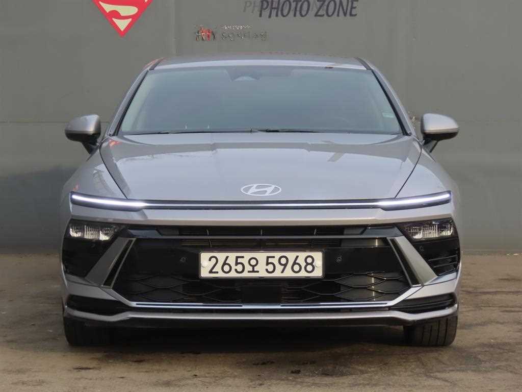 HYUNDAI Sonata - Vista 2