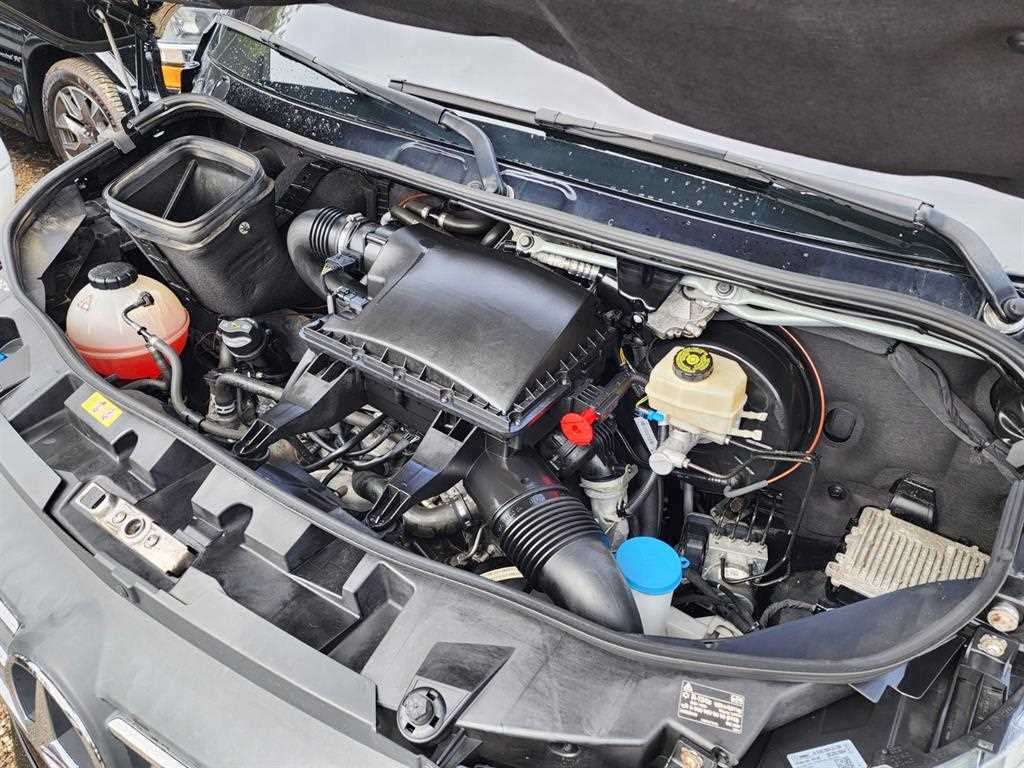 Mercedes Benz Sprinter 2020 Negro - Importación desde Corea - HF Imports Iquique - Foto 20