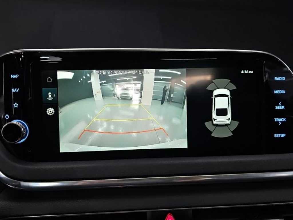 HYUNDAI Sonata - Vista 11