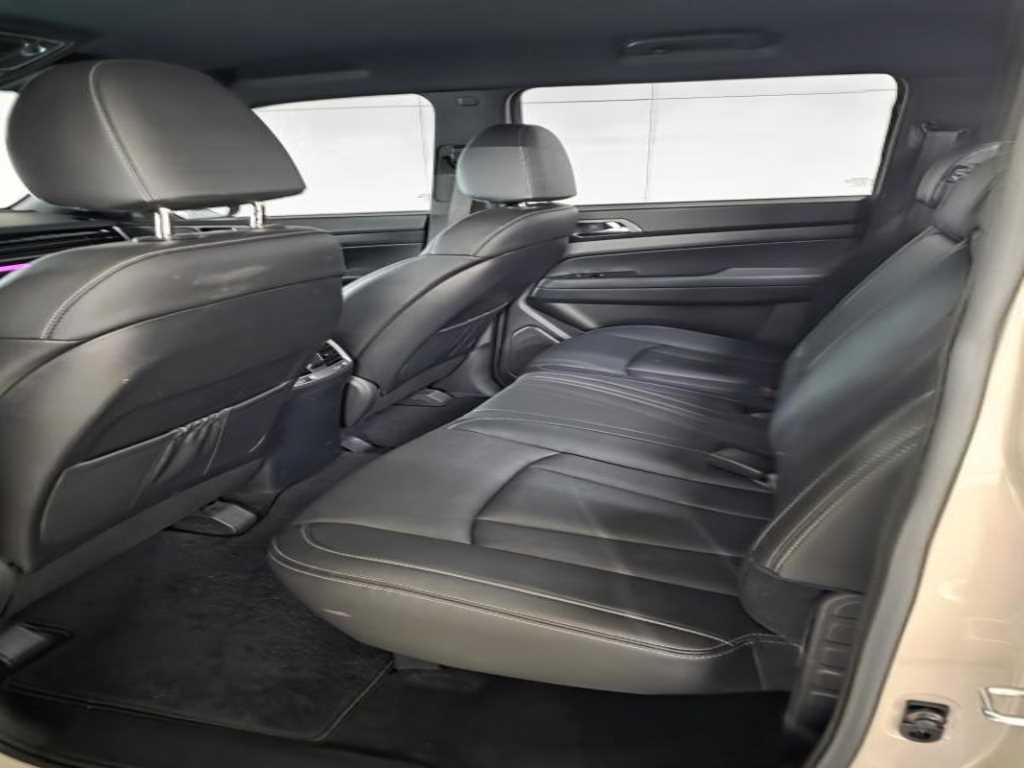 Ssangyong Rexton - Vista 7