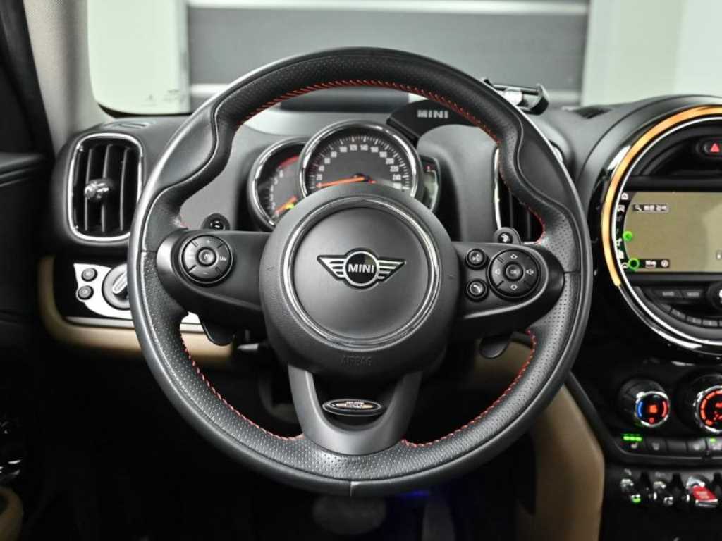 Mini Countryman 2020 Negro - Importación desde Corea - HF Imports Iquique - Foto 13