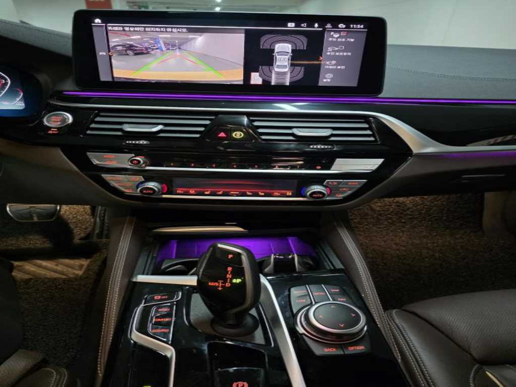 BMW 5 Series - Vista 11