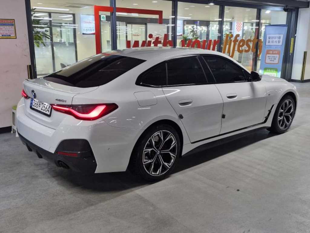 BMW 4 Series - Vista 4