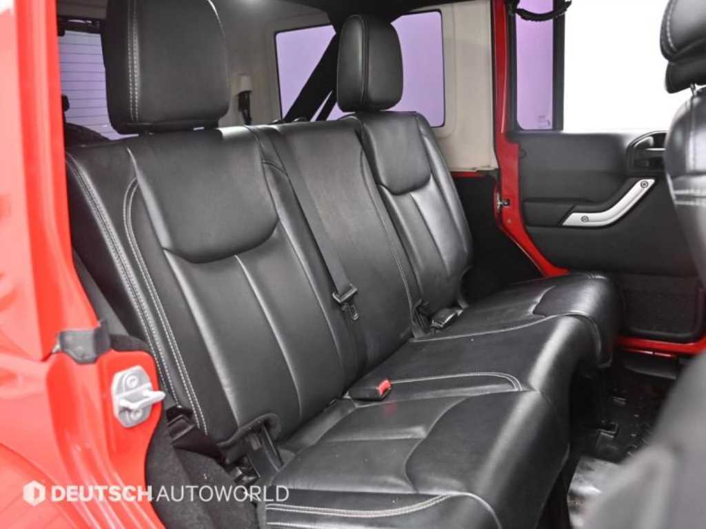 Jeep Wrangler - Vista 11