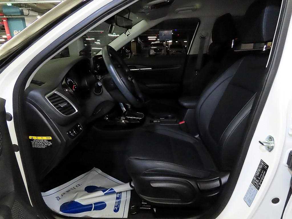 KIA Seltos - Vista 6