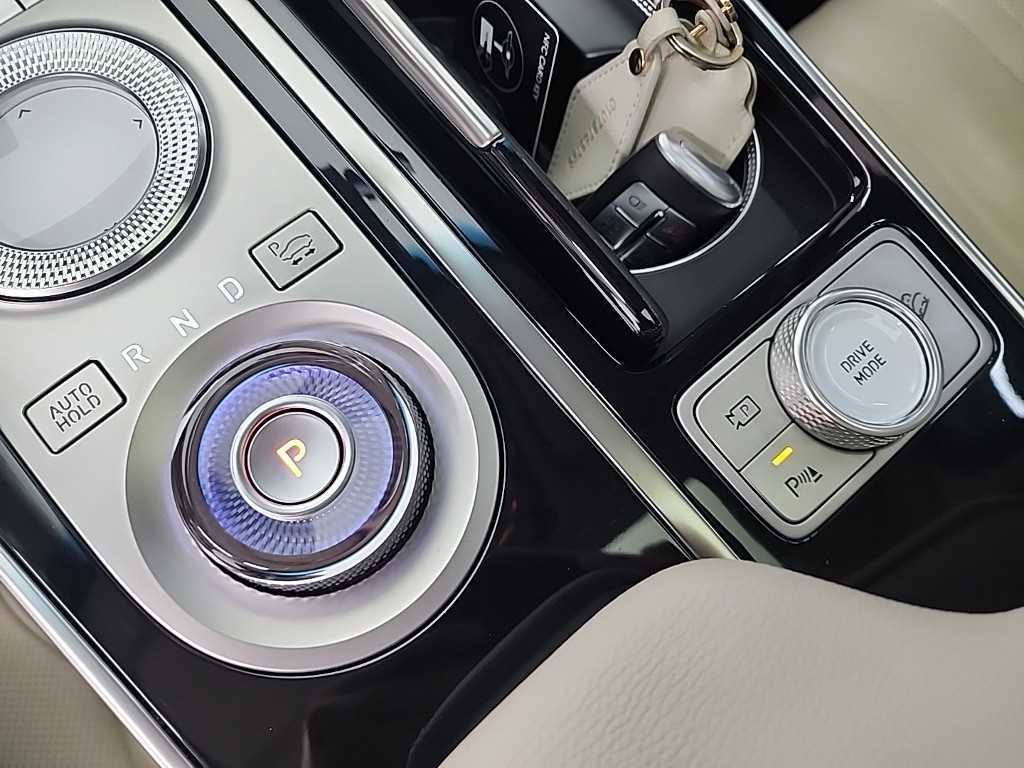 Genesis GV80 - Vista 7