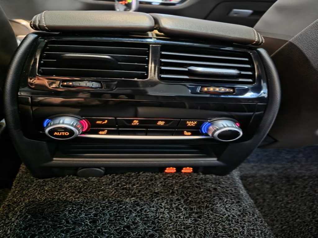 BMW 5 Series 2022 Azul - Importación desde Corea - HF Imports Iquique - Foto 16