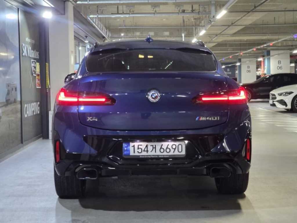 BMW X4 - Vista 4