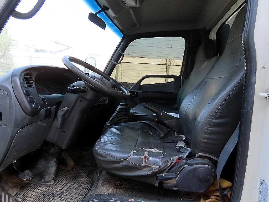 medium and large cargo Rory - Vista 7