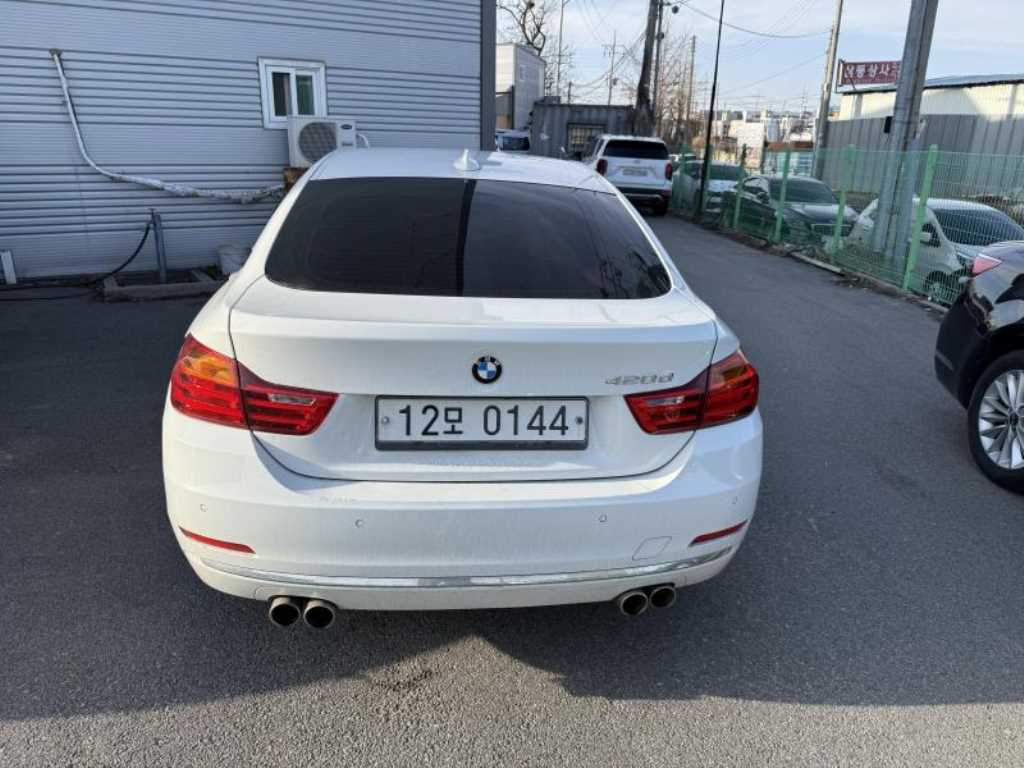 BMW 4 Series - Vista 2