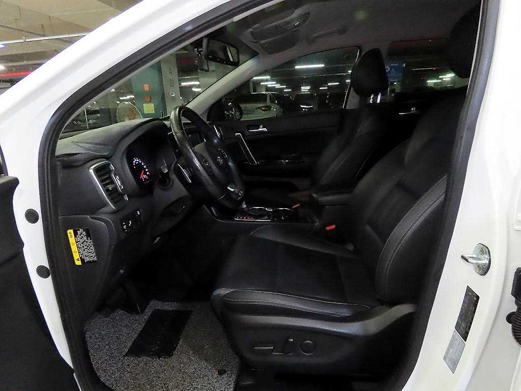 KIA Sportage - Vista 6