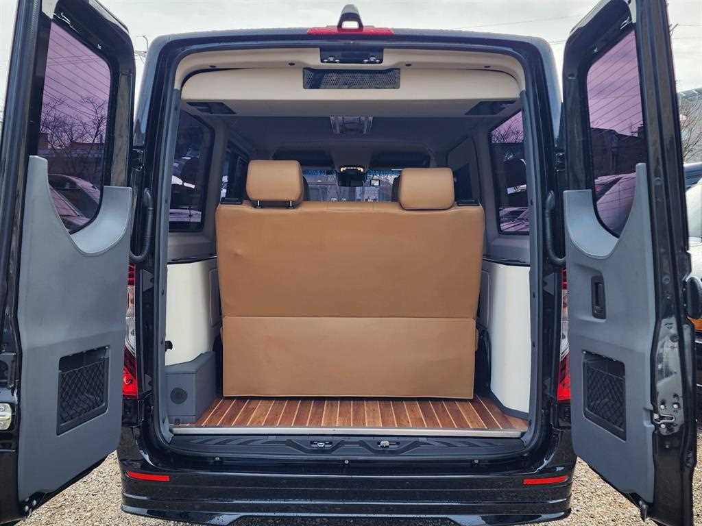 Mercedes Benz Sprinter 2020 Negro - Importación desde Corea - HF Imports Iquique - Foto 18