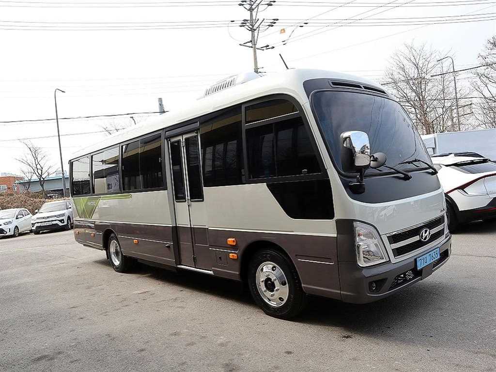 medium and large bus Hyundai bus 2023 Gris - Importación desde Corea - HF Imports Iquique - Foto 19