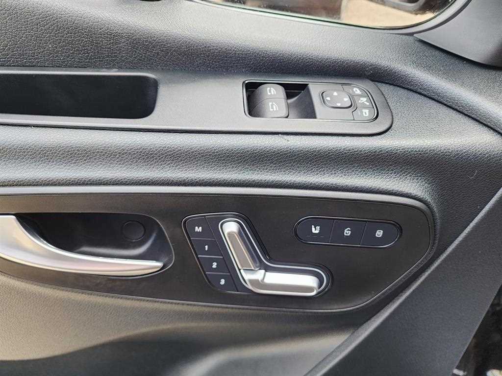 Mercedes Benz Sprinter - Vista 12