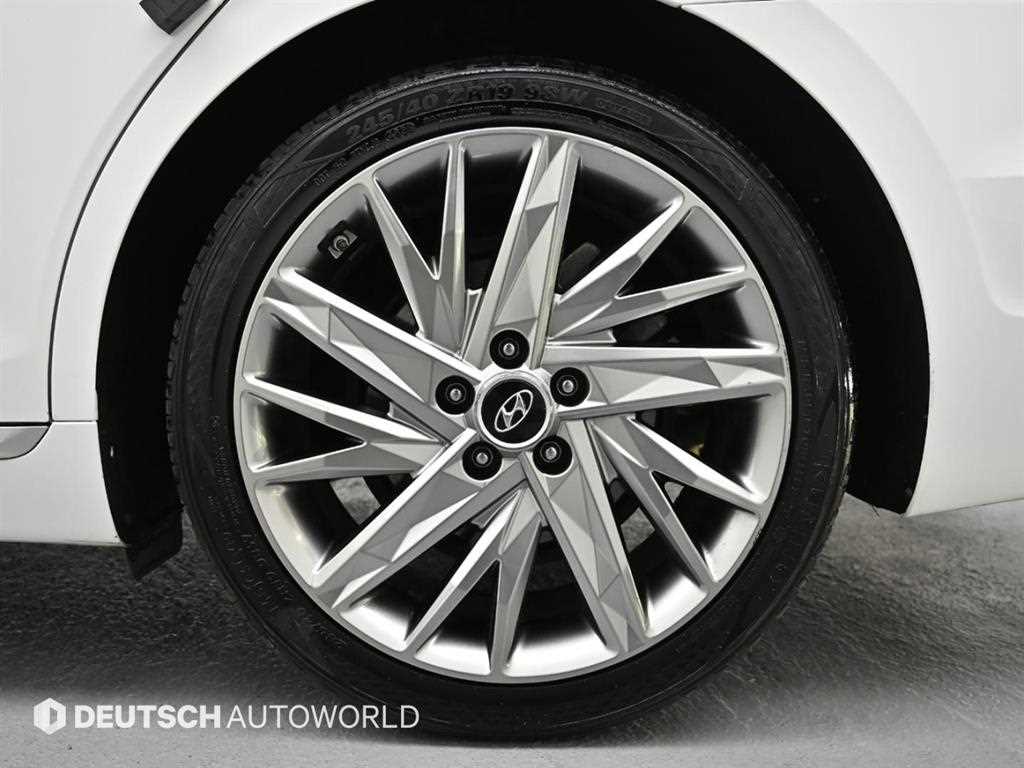 HYUNDAI Grandeur - Vista 5