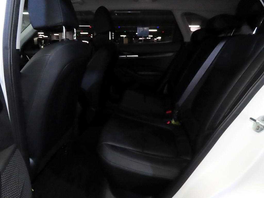 KIA Seltos - Vista 7