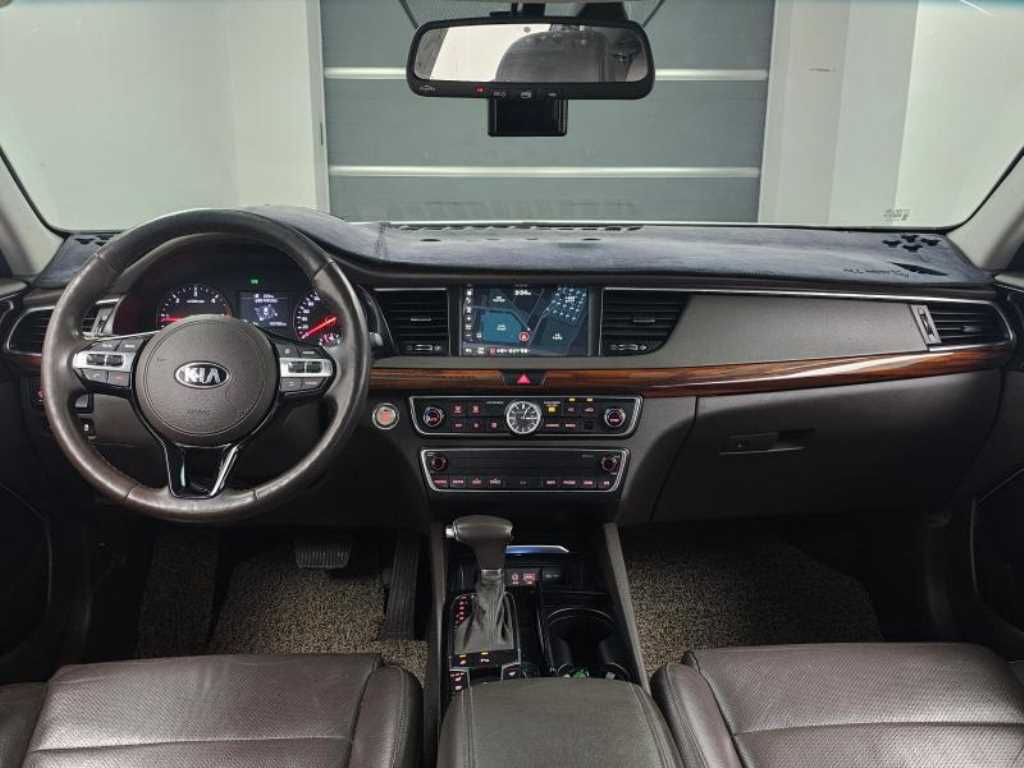 KIA K7 - Vista 7