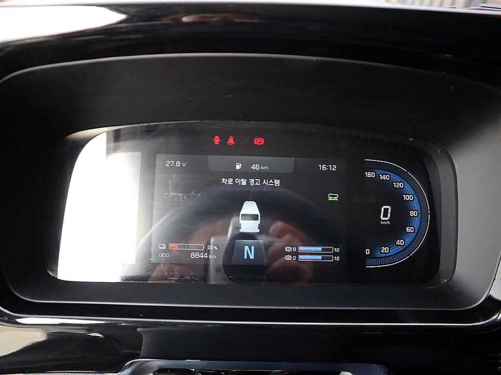 medium and large bus Hyundai bus - Vista 8