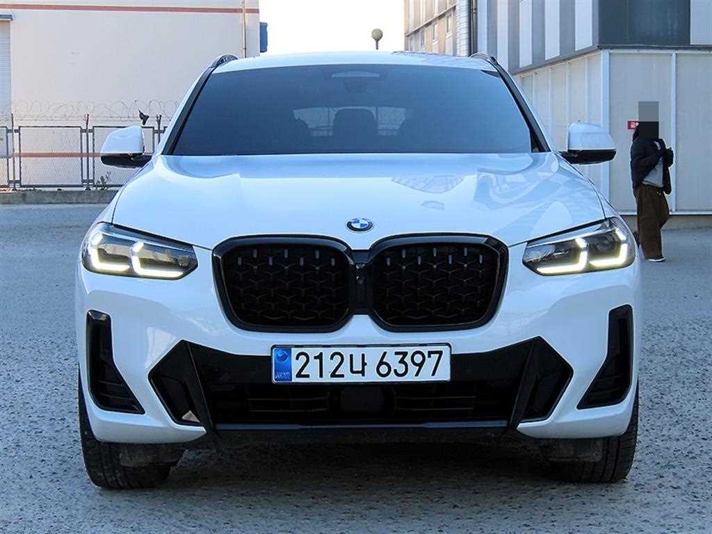 BMW X4 2023 Blanco - Importación desde Corea - HF Imports Iquique - Foto 1