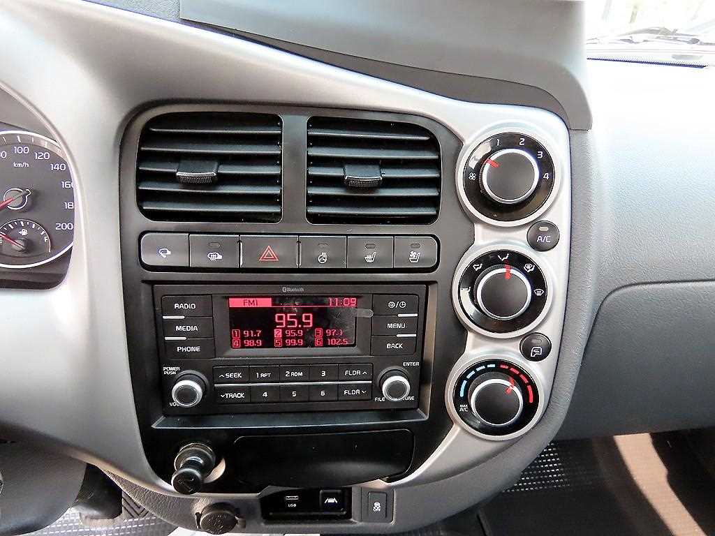Small Truck Cargo (small) 2024 Blanco - Importación desde Corea - HF Imports Iquique - Foto 13