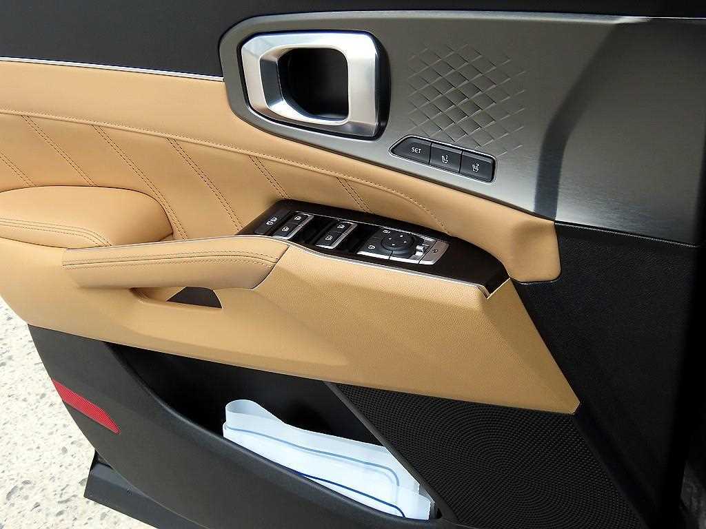 KIA Sorento - Vista 12