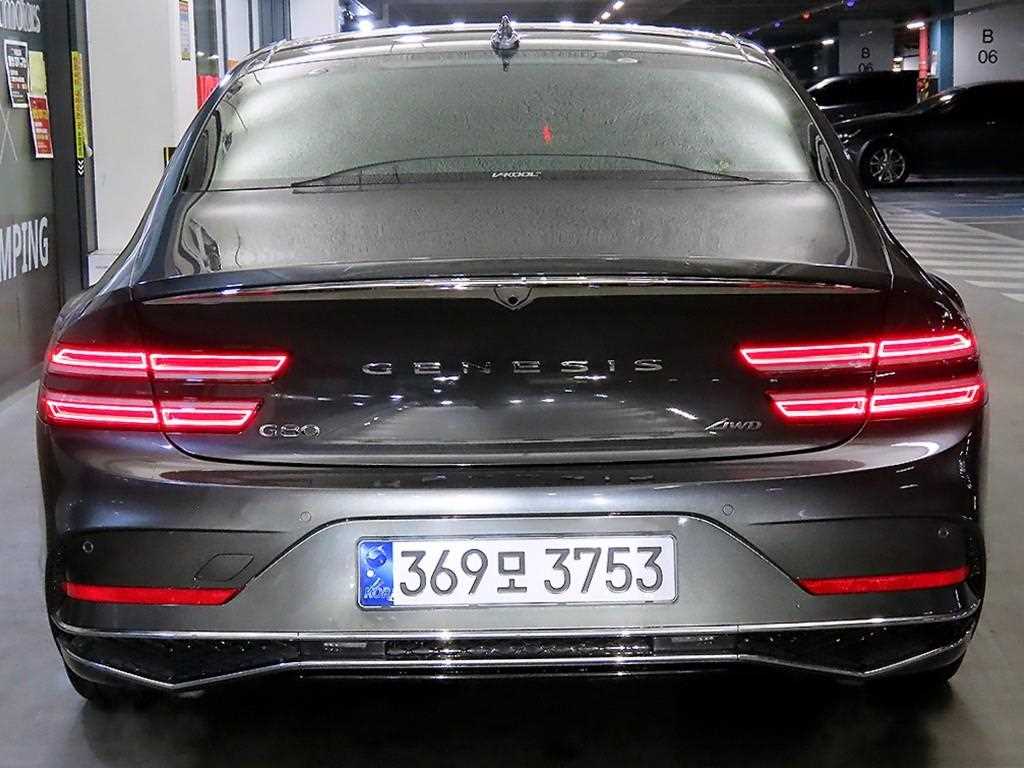 Genesis G80 - Vista 5