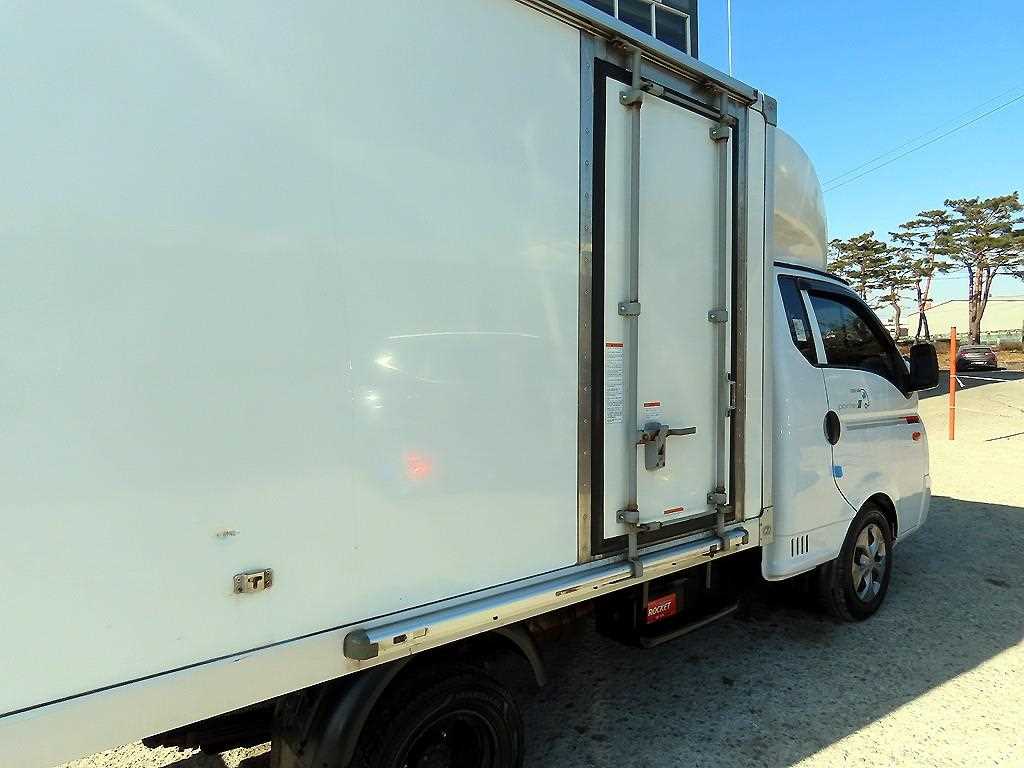 Small Truck Refrigerator Box(High Deck) - Vista 5