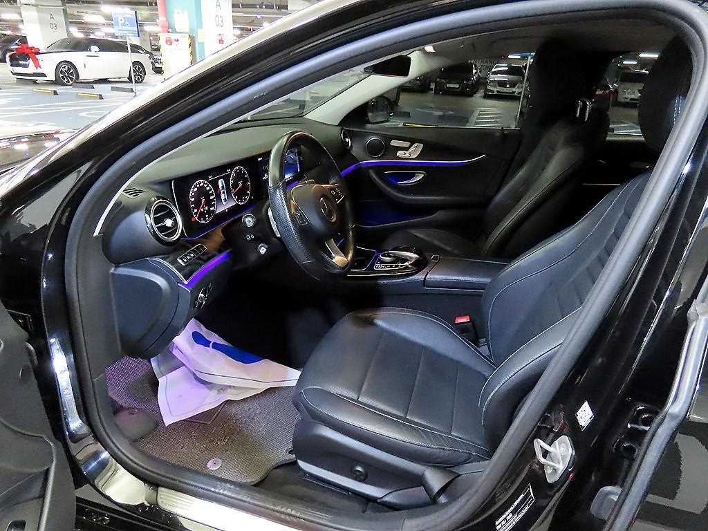 Mercedes Benz E class - Vista 6