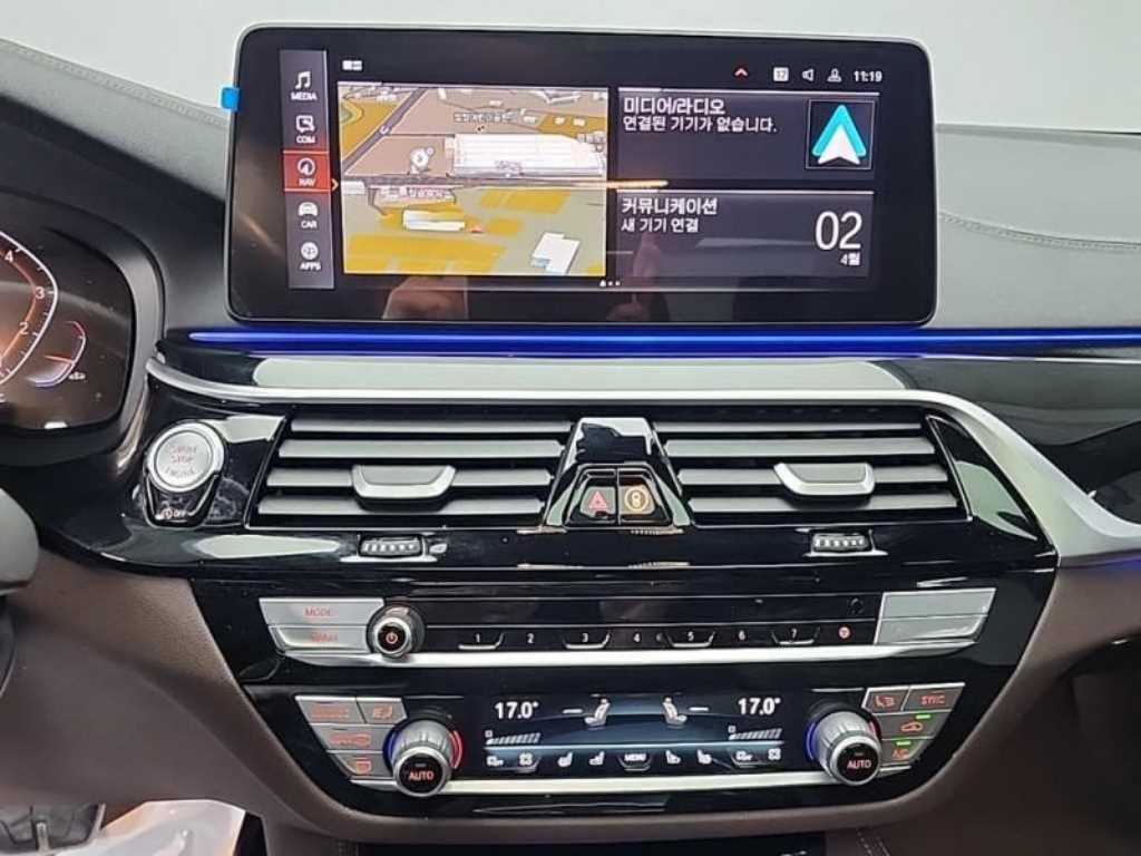 BMW 5 Series 2022 - Importación desde Corea - HF Imports Iquique - Foto 15