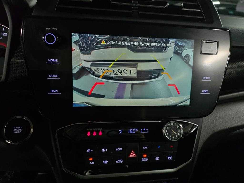 Ssangyong Tivoli - Vista 8