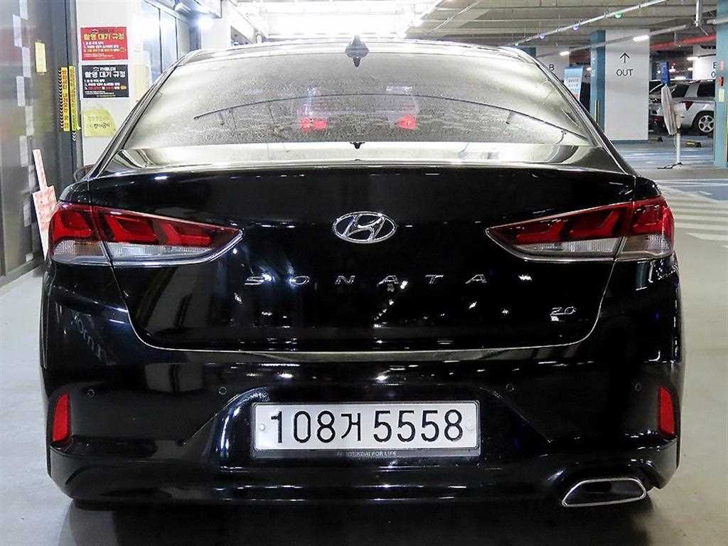 HYUNDAI Sonata - Vista 5