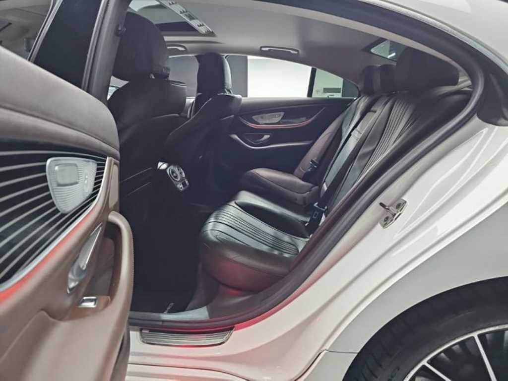 Mercedes Benz CLS Class 2019 Blanco - Importación desde Corea - HF Imports Iquique - Foto 18