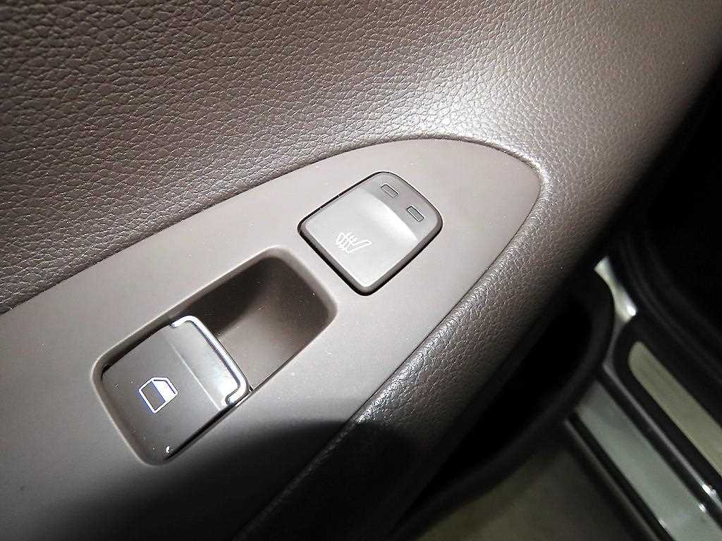 HYUNDAI Grandeur 2018 Gris - Importación desde Corea - HF Imports Iquique - Foto 15