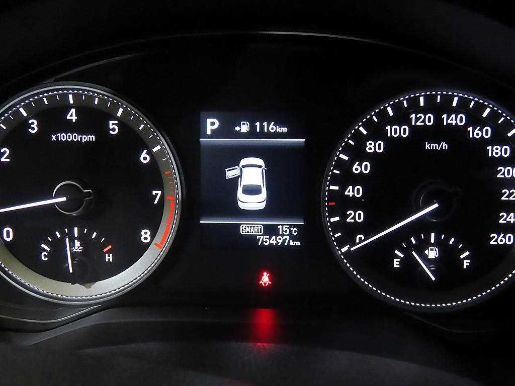 HYUNDAI Grandeur - Vista 9