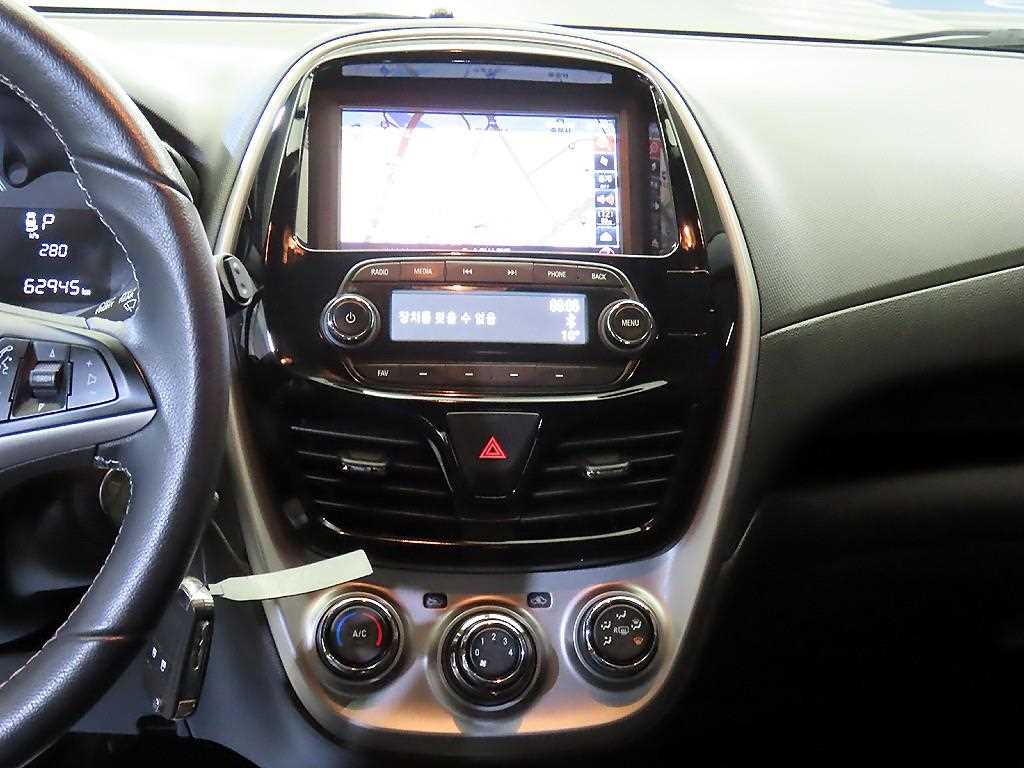 Chevrolet Spark - Vista 11