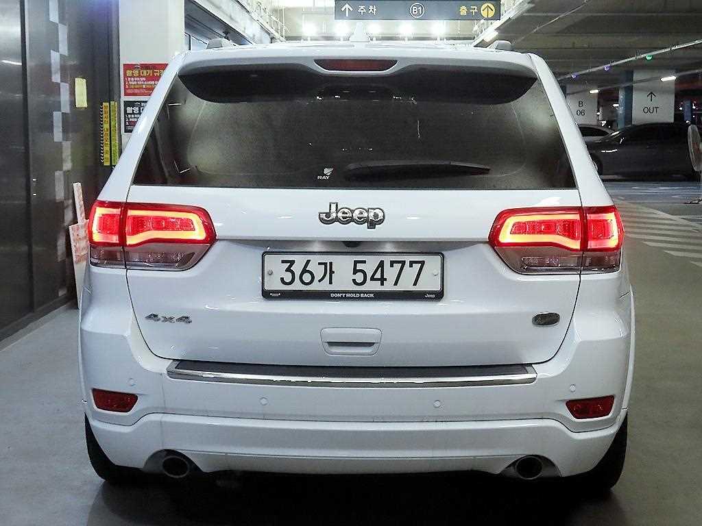 Jeep Cherokee - Vista 5