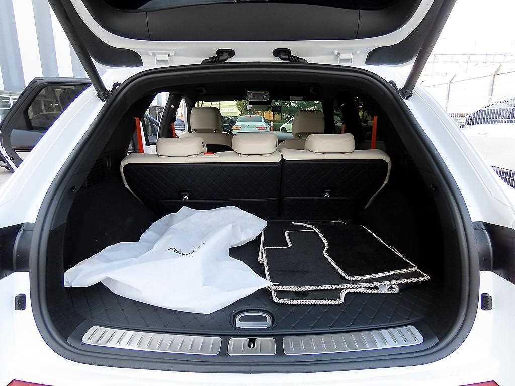 Genesis GV70 2025 Blanco - Importación desde Corea - HF Imports Iquique - Foto 16