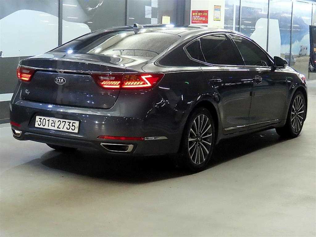 KIA K7 - Vista 4