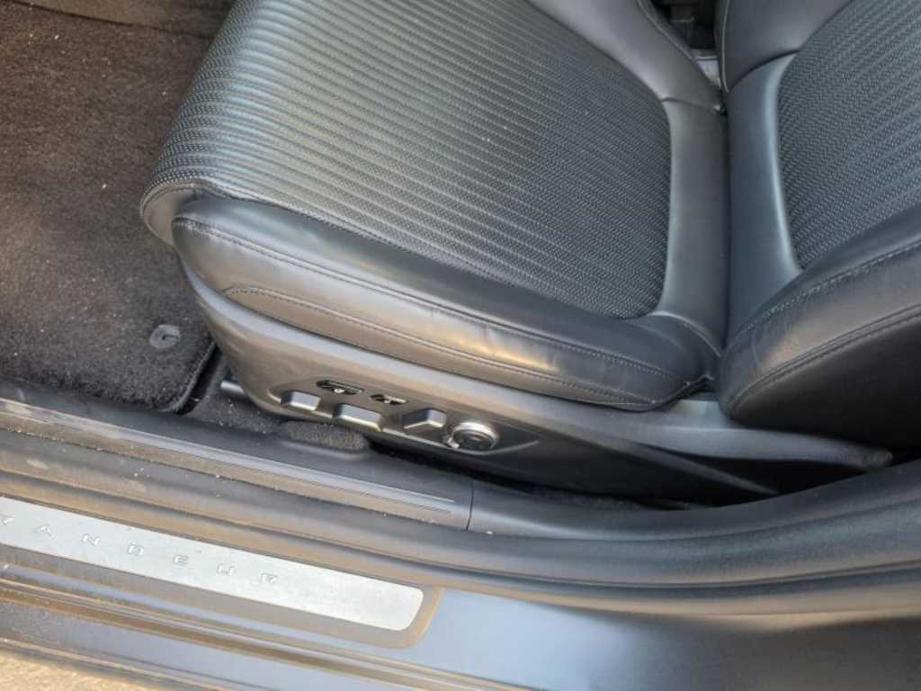 HYUNDAI Grandeur - Vista 11