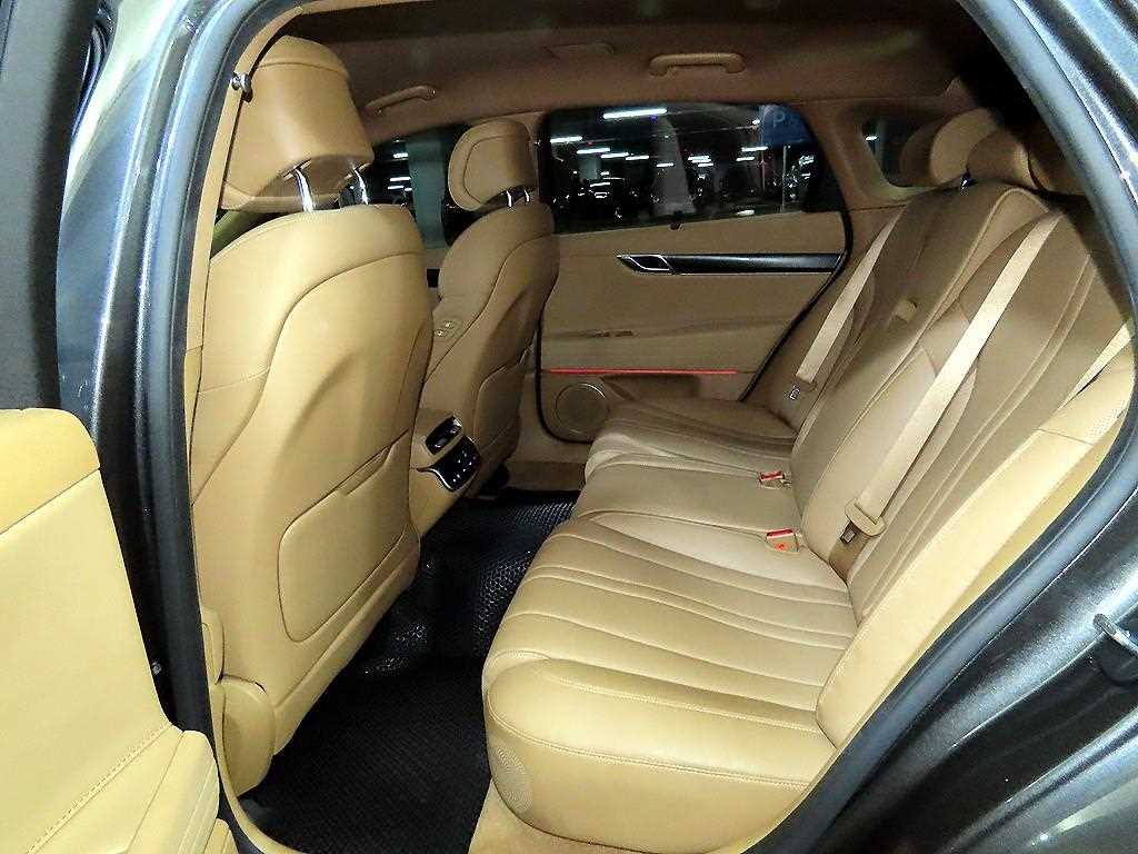 Genesis G80 - Vista 7