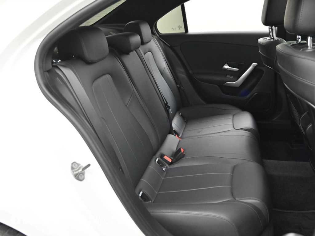 Mercedes Benz A Class - Vista 12