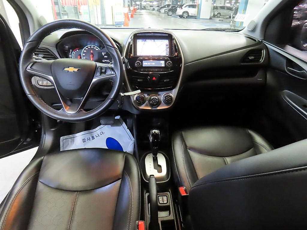 Chevrolet Spark - Vista 10