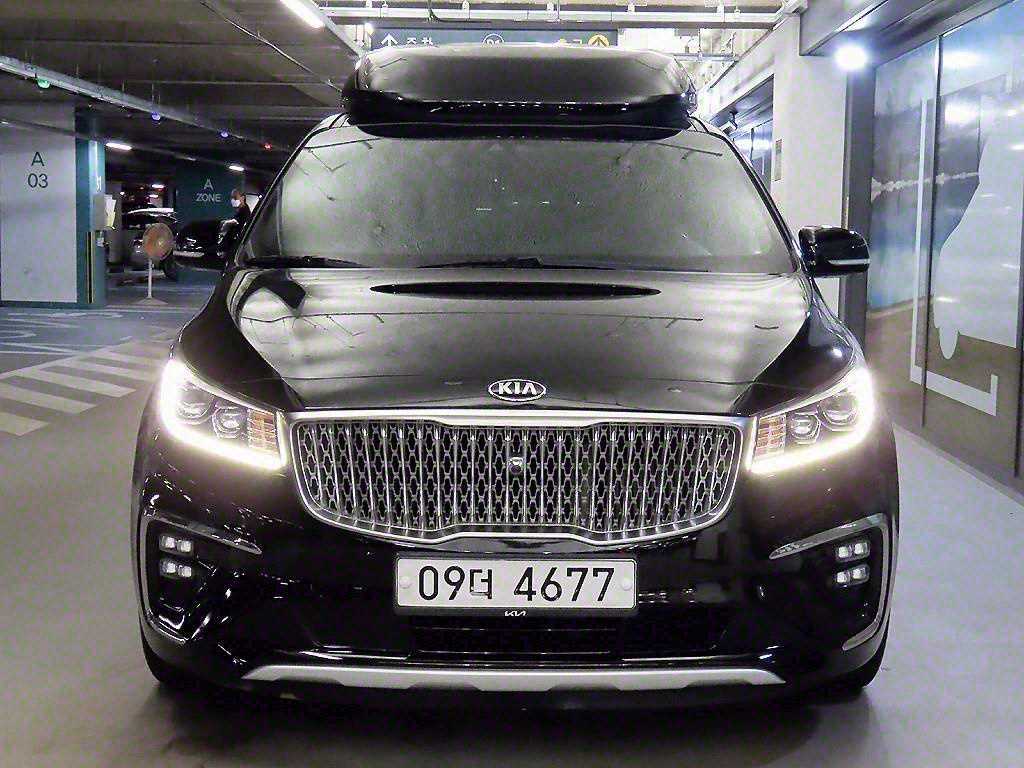 KIA Carnival - Vista 2