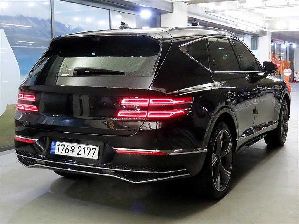 Genesis GV80 - Vista 4